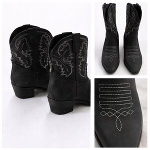 👢 Black Western Cowboy Boots – Embroidered | Size 37